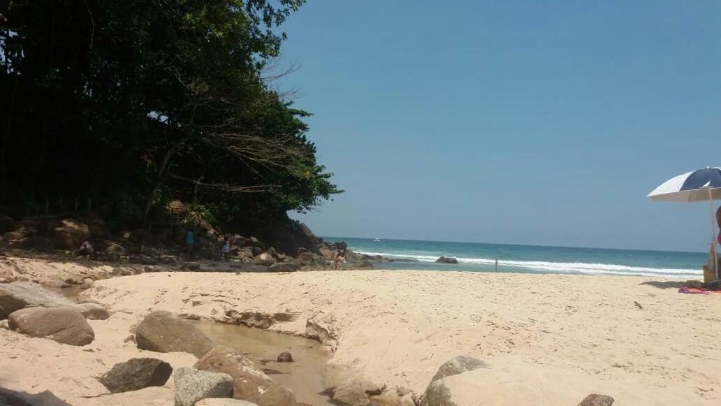 Ubatuba Cond. Caribeanアパートメント エクステリア 写真